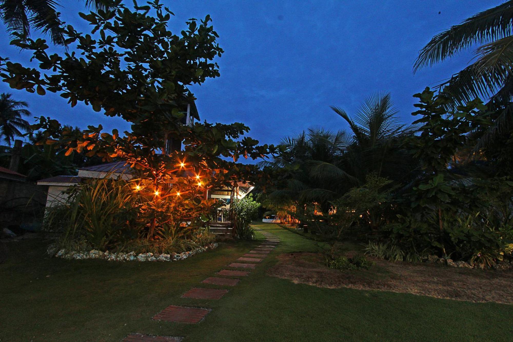 Villa Consolacion Resort General Luna  Exteriér fotografie